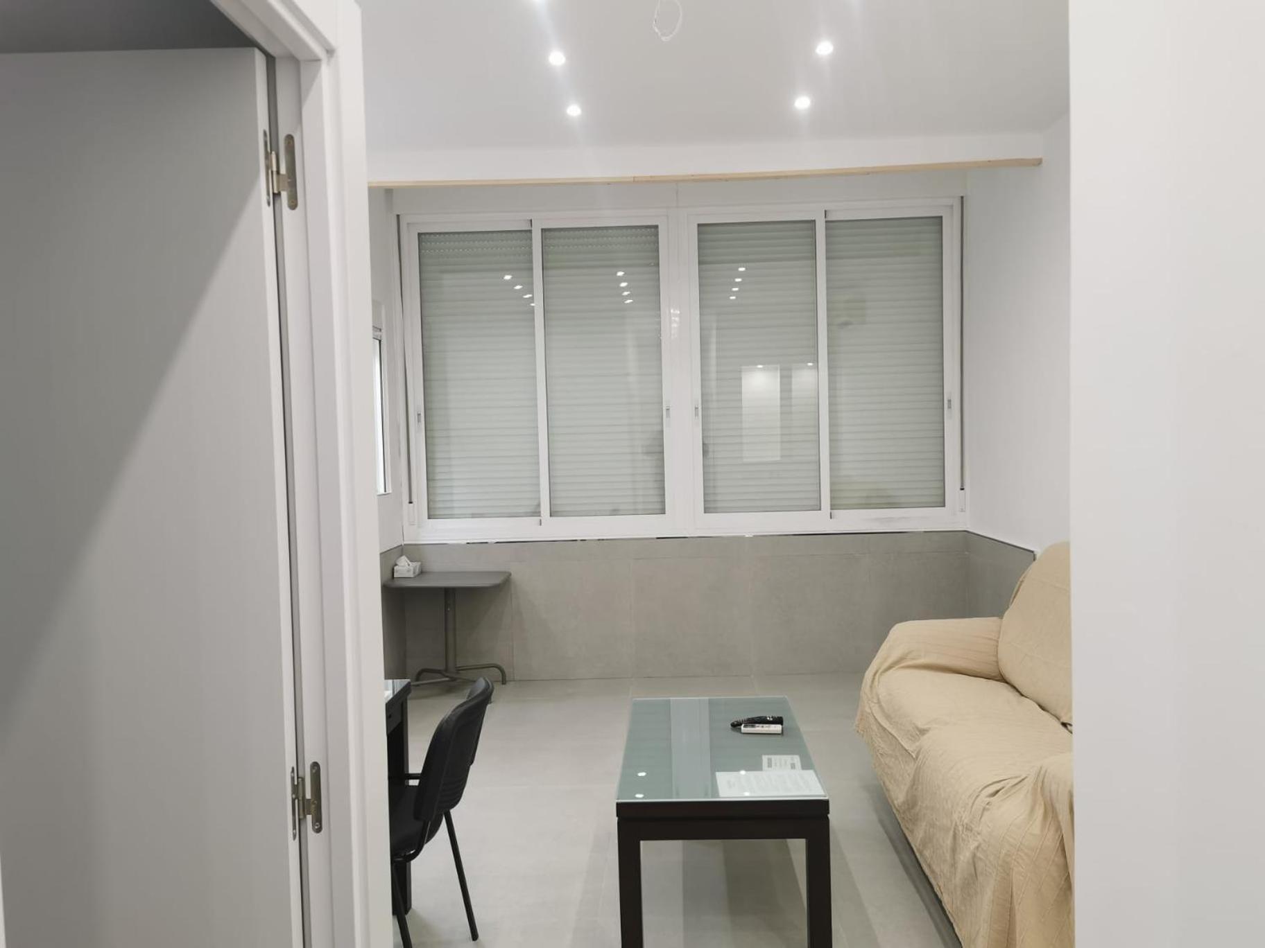 Urbanizacion La Roca, Estudio Torremolinos Rum bild